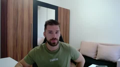 darius_94 online show from 06.01.26