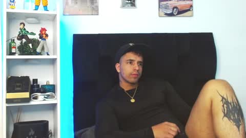 Darius Phoenix  online show from 12.03.24