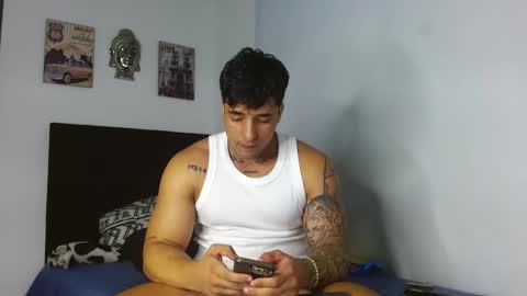 Darius Phoenix  online show from 09.25.25