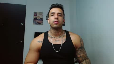 Darius Phoenix  online show from 10.28.25