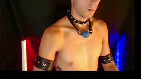 Snapshot of dark_rosse1 chatting on 06.15.26 rosse online show from 06.15.26