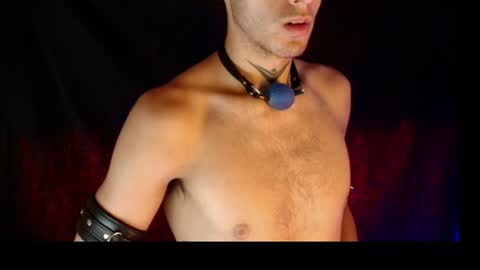 Snapshot of dark_rosse1 chatting on 07.25.26 rosse online show from 07.25.26