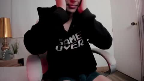 dark_sun333 online show from 10.15.25