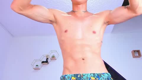 dark_valentino online show from 04.01.26