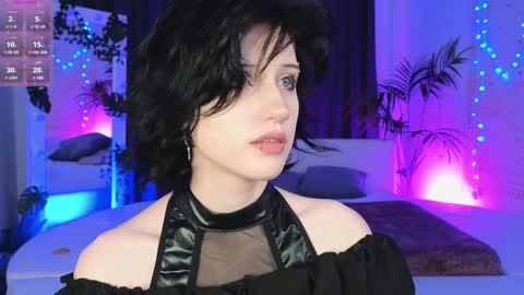 Snapshot of dark_vamp_ chatting on 01.17.25 Vamp online show from 01.17.25