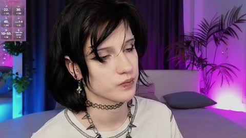 Snapshot of dark_vamp_ chatting on 01.20.25 Vamp online show from 01.20.25