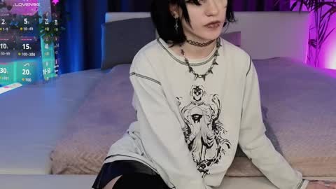 Snapshot of dark_vamp_ chatting on 01.20.25 Vamp online show from 01.20.25