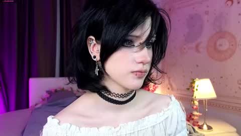 Snapshot of dark_vamp_ chatting on 02.24.25 Vamp online show from 02.24.25