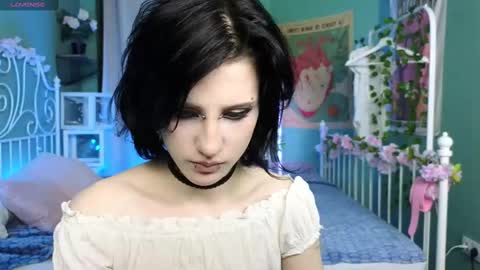 Snapshot of dark_vamp_ chatting on 02.24.25 Vamp online show from 02.24.25