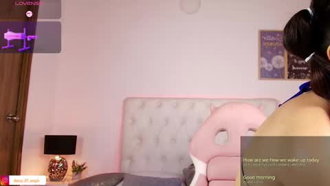 Snapshot of darkangelx_ chatting on 09.28.25 Angel Darcy online show from 09.28.25