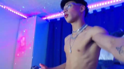 Snapshot of darkboy26_ chatting on 01.30.25 Blake online show from 01.30.25