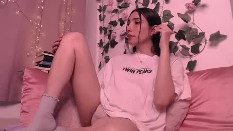  Candy   online show from 09.28.25