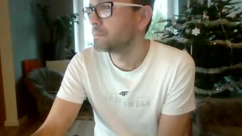 darkhaired34 online show from 12.30.24