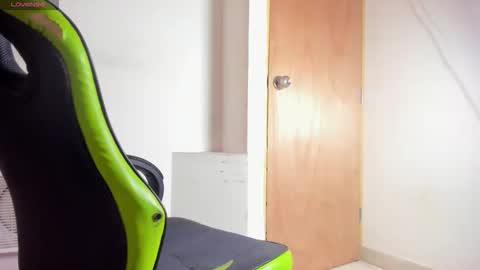 darkknightx01 online show from 09.10.25