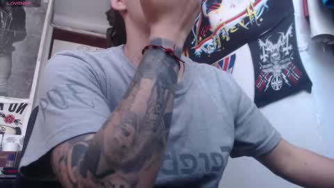 Snapshot of darkness_joones chatting on 02.21.25 Darkness online show from 02.21.25