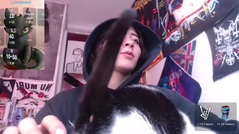 Snapshot of darkness_joones chatting on 02.25.25 Darkness online show from 02.25.25