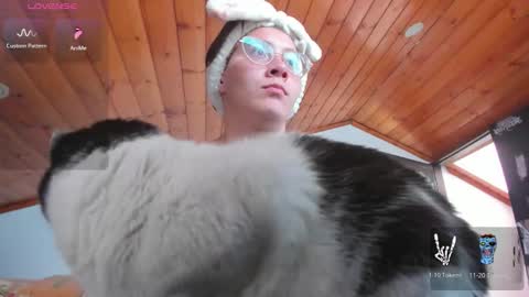 Snapshot of darkness_joones chatting on 10.28.25 Darkness online show from 10.28.25