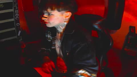   online show from 11.07.25