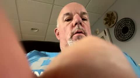 darknite083072 online show from 10.05.25