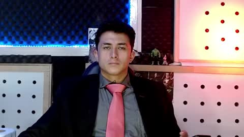 DARKO0717 online show from 12.23.24