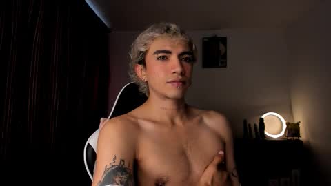 Snapshot of darkodark0 chatting on 10.16.25 Darko online show from 10.16.25