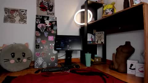 Snapshot of darkodark0 chatting on 10.30.25 Darko online show from 10.30.25