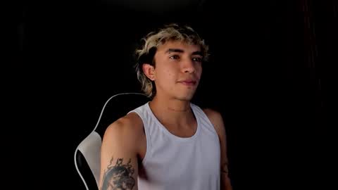 Snapshot of darkodark0 chatting on 03.02.26 Darko online show from 03.02.26