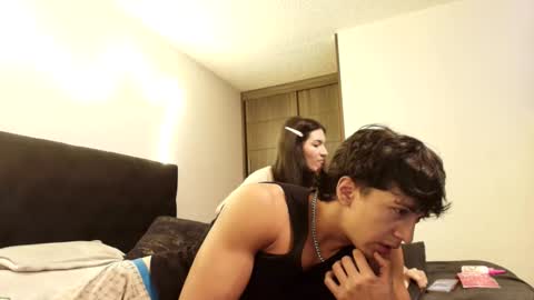 Snapshot of darkpleasuress chatting on 10.09.25 darkpleasuress online show from 10.09.25