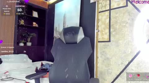 Snapshot of darkreed_ chatting on 02.25.26 Dark ReeD online show from 02.25.26