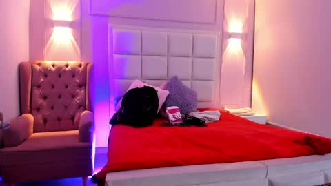 Jhon y Lucy online show from 05.25.26