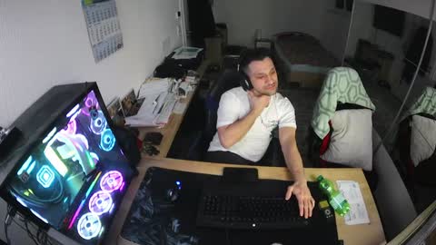 darkschneider_ online show from 02.08.25