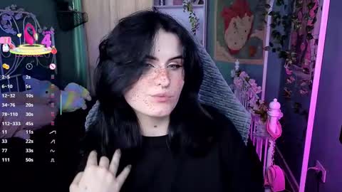 Snapshot of darksh1ne chatting on 09.15.25 Shine online show from 09.15.25