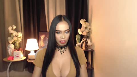 Snapshot of darksoul_mistress chatting on 02.03.25 HAPPY BIRTHDAY MISTRESS MADRIANA online show from 02.03.25