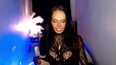 Snapshot of darksoul_mistress chatting on 05.28.26 HAPPY BIRTHDAY MISTRESS MADRIANA online show from 05.28.26