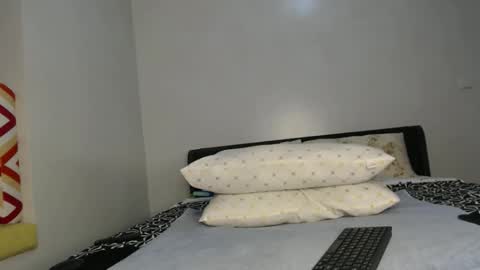 darktanqueen online show from 12.23.25