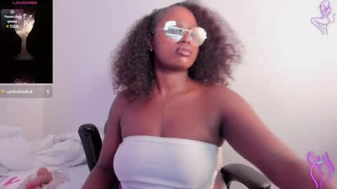 Darle Volant online show from 10.02.25