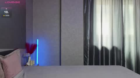 darlenedolce online show from 09.19.25