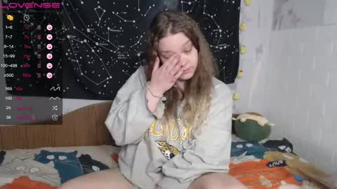 Snapshot of darling_tony18 chatting on 10.25.25 darling_tony18 online show from 10.25.25