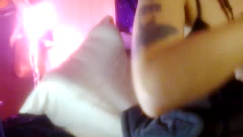 Snapshot of darnette_daisy chatting on 05.11.26 darnette_daisy online show from 05.11.26