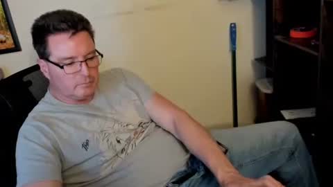 Snapshot of darvon4269 chatting on 10.31.25 Darvon online show from 10.31.25