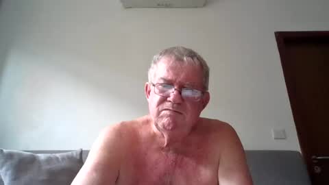 Snapshot of darwincock chatting on 06.22.26 darwincock online show from 06.22.26