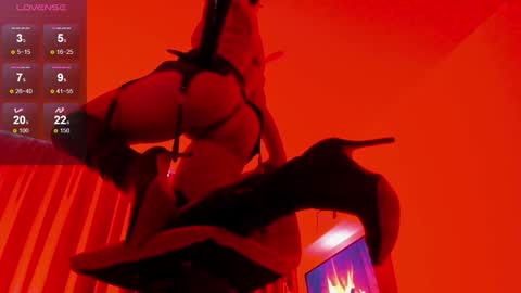 Snapshot of daryakeyy chatting on 11.03.25 daryakeyy online show from 11.03.25