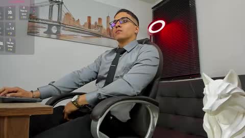 Snapshot of dash_bukoski chatting on 09.14.25 Dash online show from 09.14.25