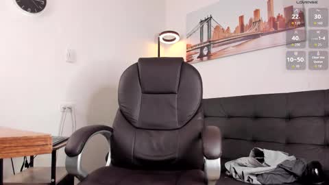 Snapshot of dash_bukoski chatting on 01.17.26 Dash online show from 01.17.26