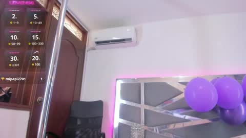 Snapshot of dashafoxxx chatting on 12.27.24 Dasha Foxxx online show from 12.27.24