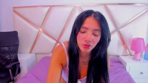 Snapshot of dashafoxxx chatting on 10.18.25 Dasha Foxxx online show from 10.18.25