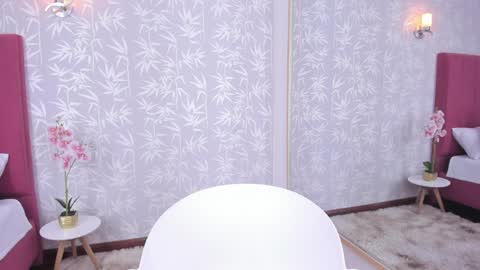 Snapshot of dashanovikov chatting on 01.24.25 Dasha online show from 01.24.25