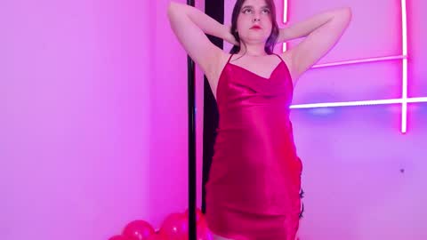 Snapshot of dashanovikov chatting on 02.14.25 Dasha online show from 02.14.25