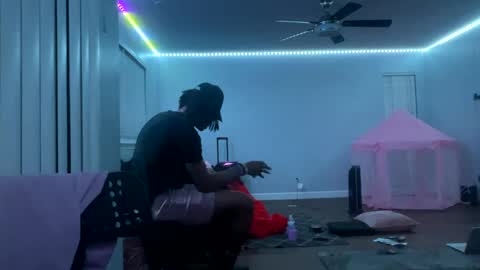 LushLavish online show from 03.03.25