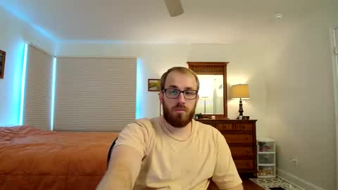 Snapshot of dav_luv4u chatting on 12.14.25 dav_luv4u online show from 12.14.25